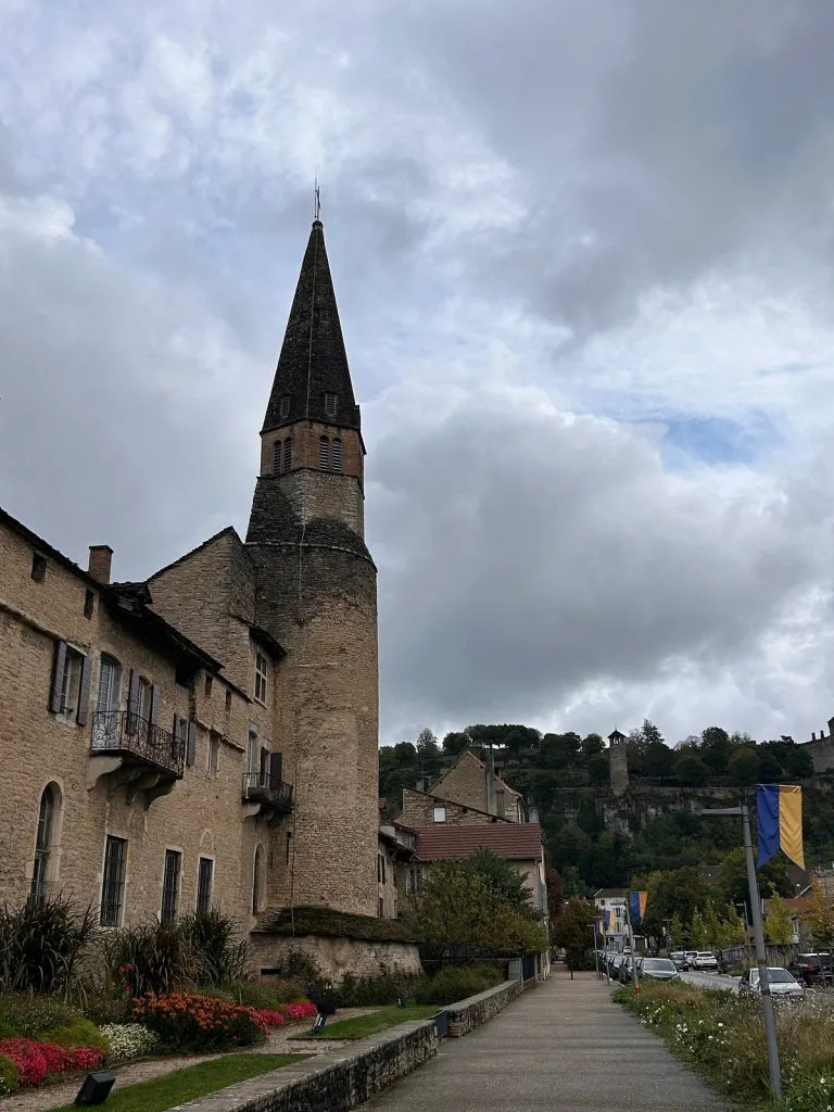 Crémieu (38460)